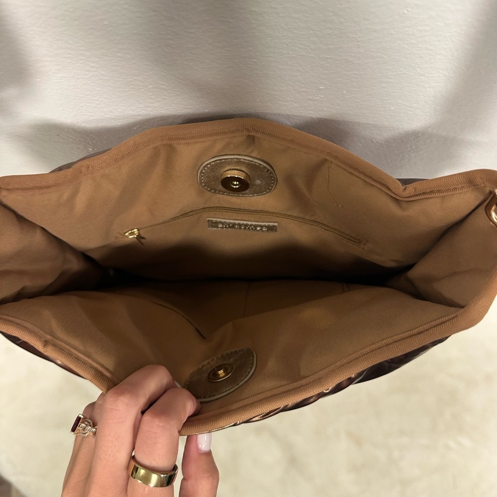 Ahdorned liquid bronze puffe Metallic Brown Crossbody Bag Striped Shoulder Strap - Picture 5 of 9